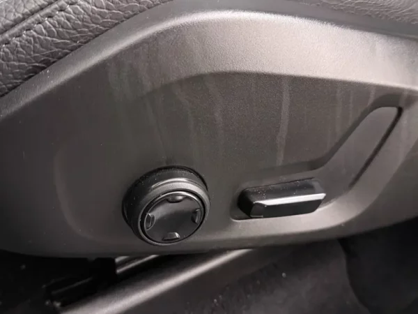 Volvo XC60 2.0 B5 Aut. Momentum Exclusive Pano