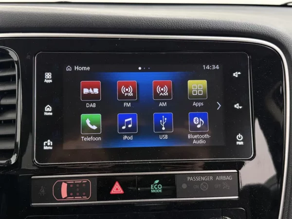 Mitsubishi Outlander 2.4 PHEV Pure LED