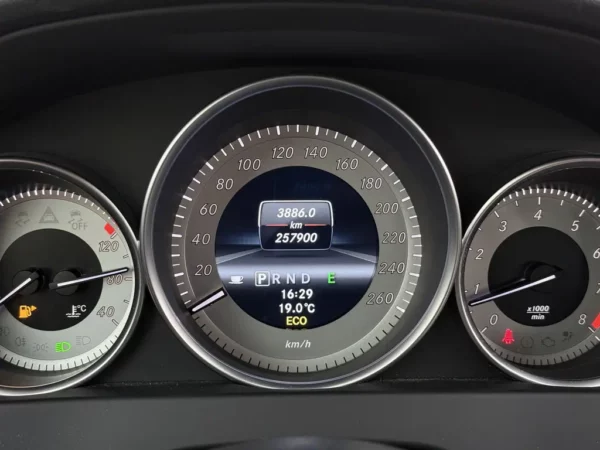 Mercedes-Benz C-Klasse Estate 180 AUT. Ambition Avantgarde Bi-Xenon