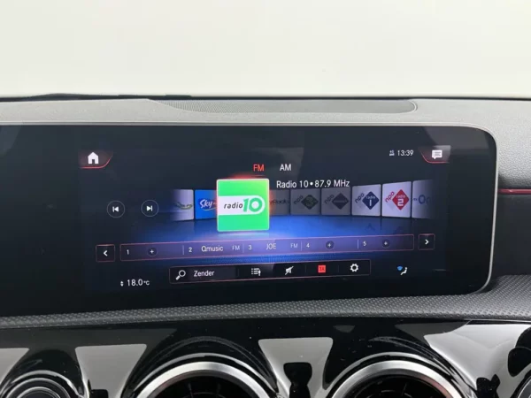 Mercedes-Benz A-Klasse 250 e Business Solution AMG Limited