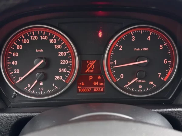 Photo 13 of 23 of WBAVL91080VT84125 BMW X1 sDrive20i Aut Limited Series