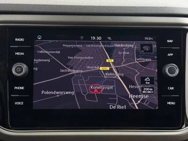 Photo 13 of 25 of WVGZZZA1ZLV134142 Volkswagen T-Roc 1.0 TSI Style Business