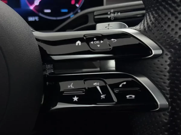 Mercedes-Benz C-Klasse 200 d AMG Line Pano