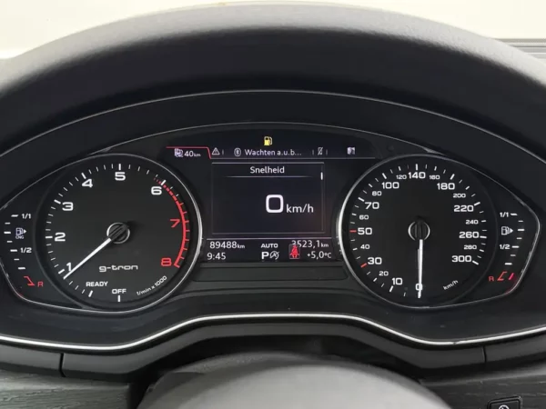 Photo 13 of 26 of WAUZZZF51KA071657 Audi A5 Sportback 40 g-tron Launch edition Sport