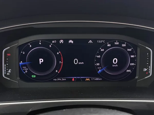 Volkswagen Tiguan 1.5 TSI AUT.Highline Business R Pano