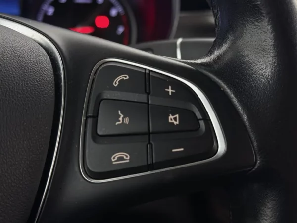 Mercedes-Benz GLC 250 4MATIC Business LED