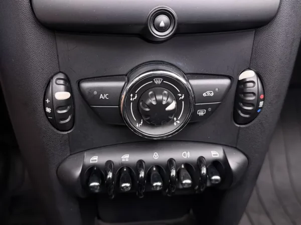 MINI Cabrio 1.6 Cooper Businessline
