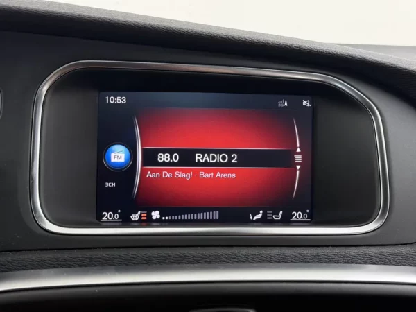 Volvo V40 2.0 D3 AUT. R-Design LED