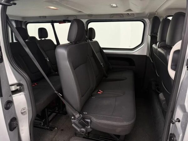 Renault Trafic Passenger 1.6 dCi Grand Authentique