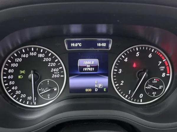 Photo 15 of 24 of WDD2462421J274756 Mercedes-Benz B-Klasse 180 Aut. Ambition