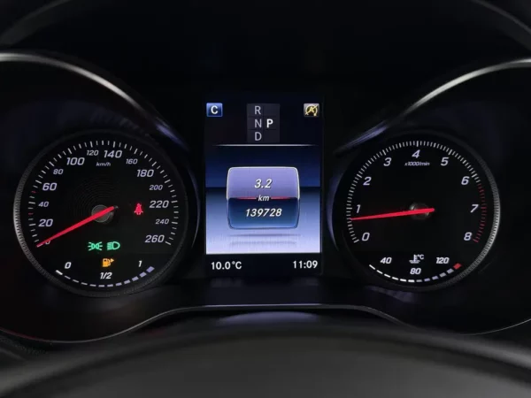 Mercedes-Benz GLC 250 4MATIC Business LED