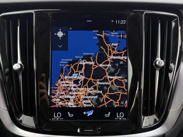 Volvo V60 2.0 B3 Momentum Business