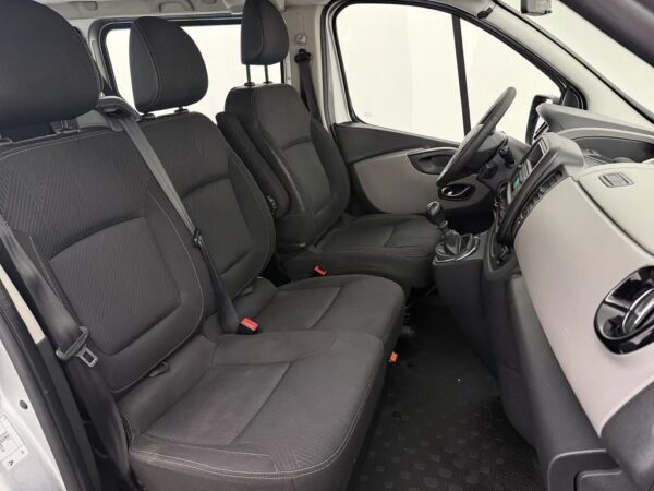 Renault Trafic Passenger 1.6 dCi Grand Authentique