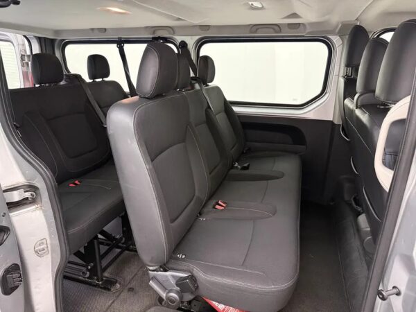 Renault Trafic Passenger 1.6 dCi Grand Authentique