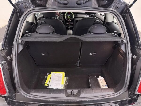 MINI 3-deurs 1.5 Cooper Business Navi