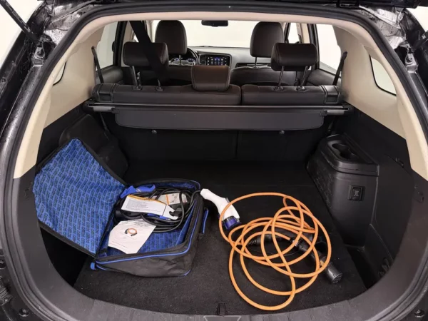 Mitsubishi Outlander 2.4 PHEV Pure LED