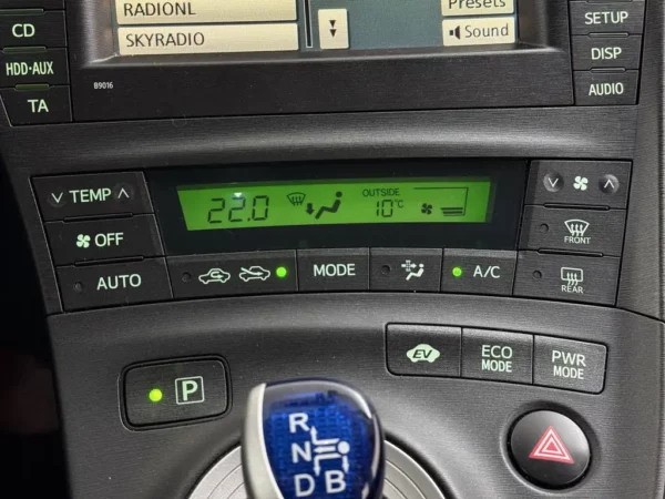 Toyota Prius 1.8 Dynamic Camera
