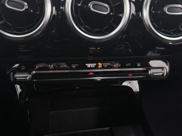 Mercedes-Benz A-Klasse 250 e Business Solution AMG Limited