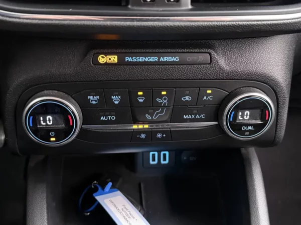 Ford Focus 1.0 EcoBoost Hybrid Active Business