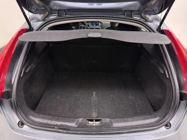 Volvo V40 1.6 T2 Momentum