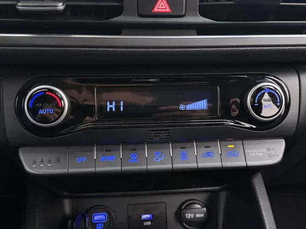Hyundai KONA 1.6 GDI HEV Comfort Smart LED