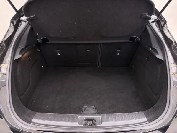 Photo 17 of 24 of SJKDDAH15U1002579 Infiniti Q30 1.6t Premium Navi