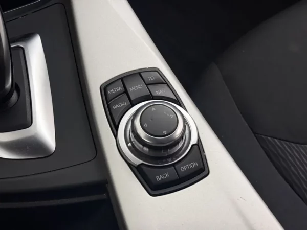 BMW 3 Serie Touring 320i Aut. Corporate Lease Executive Navi