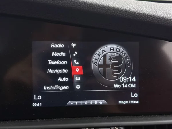 Photo 17 of 25 of ZAREAECN0H7562822 Alfa Romeo Giulia 2.0T Super 1e Eig!! NAP