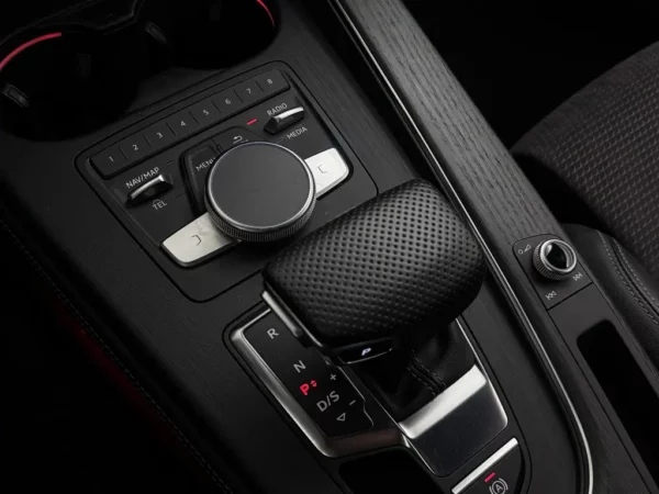 Photo 17 of 26 of WAUZZZF51KA071657 Audi A5 Sportback 40 g-tron Launch edition Sport