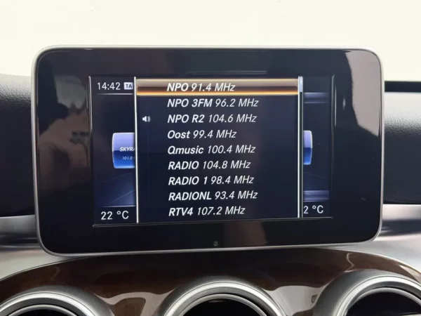Mercedes-Benz C-Klasse 200 AUT. Ambition