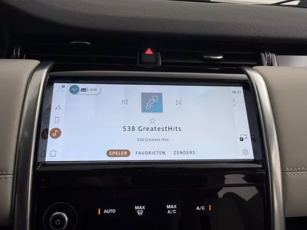 Land Rover Discovery Sport P300e 1.5 R-Dynamic HSE