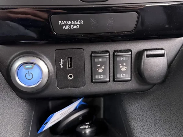 Photo 18 of 25 of SJNFAAZE1U0056906 Nissan Leaf Tekna 40 kWh