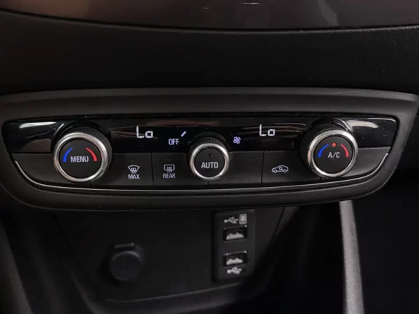 Opel Crossland X 1.2 Turbo Innovation