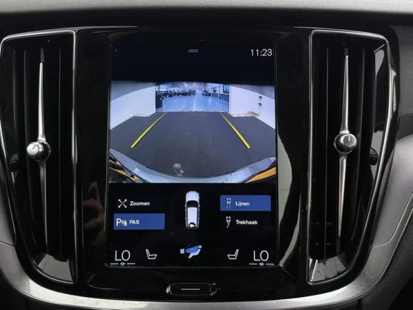 Volvo V60 2.0 B3 Momentum Business