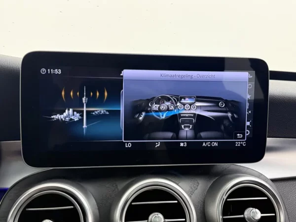 Mercedes-Benz C-Klasse 180 Aut. Premium Plus Pack AMG