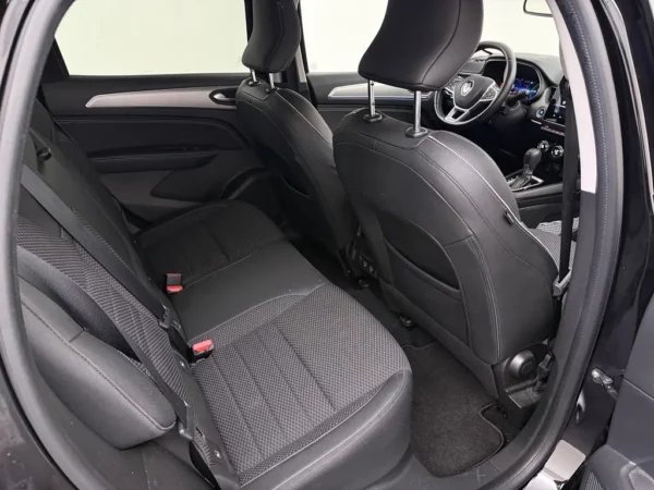 Renault Arkana 1.6 E-Tech Hybrid 145 Intens