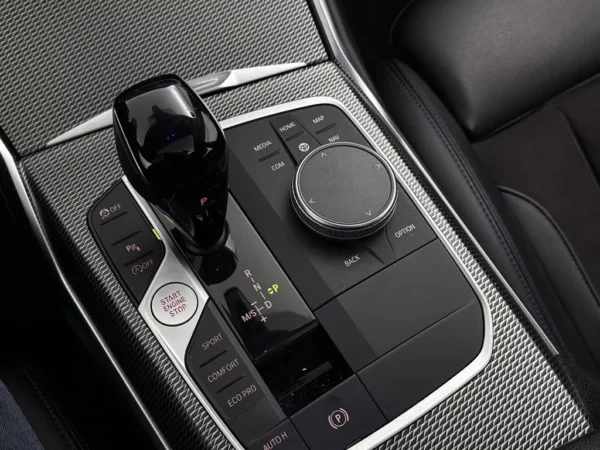 BMW 3 Serie 318i Aut. Executive M-Sport