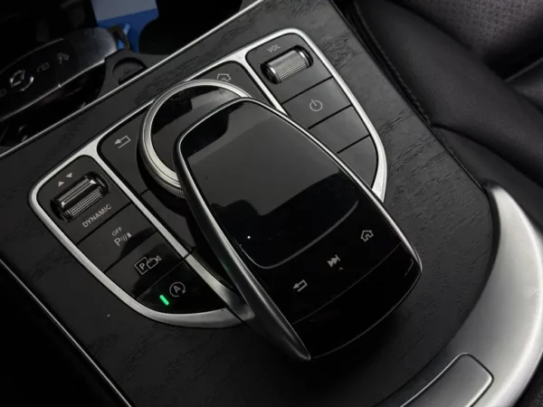 Photo 19 of 25 of WDD2050401R523649 Mercedes-Benz C-Klasse 180 Business Solution AMG