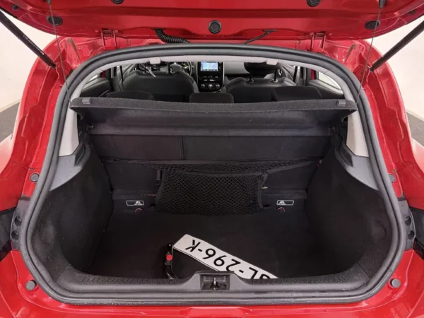 Photo 19 of 26 of VF15RXA0H52699892 Renault Clio 0.9 TCe Expression