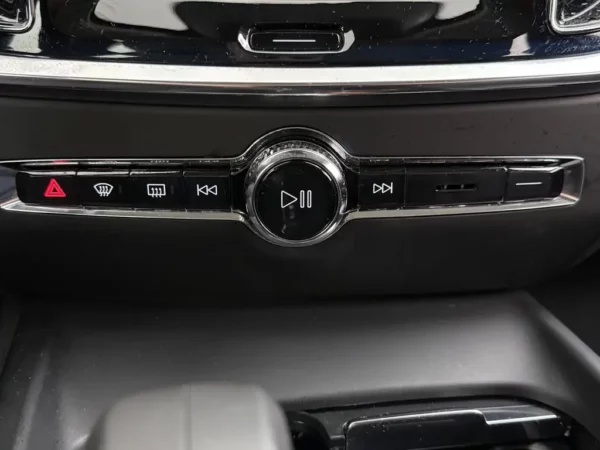 Volvo V60 2.0 B3 Momentum Business