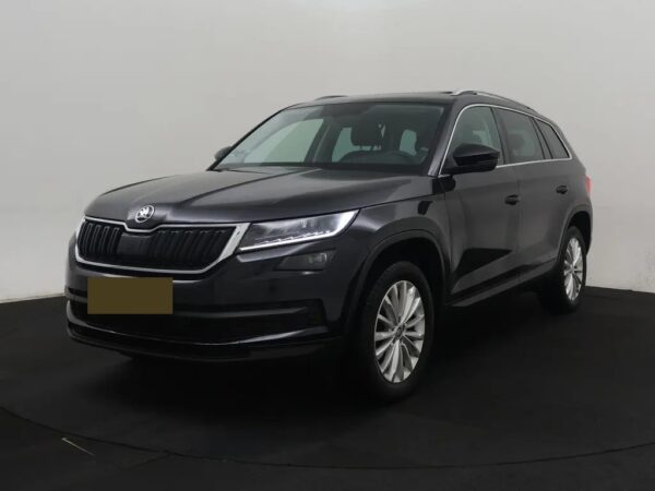 Photo 2 of 27 of TMBJB9NS0M8040020 Skoda Kodiaq 1.5 TSI Aut. Business Edition Pano