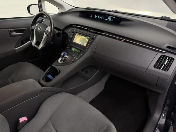 Toyota Prius 1.8 Dynamic Camera