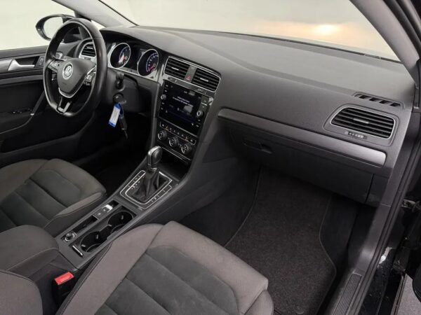 Volkswagen Golf 1.0 TSI DSG Comfortline Business