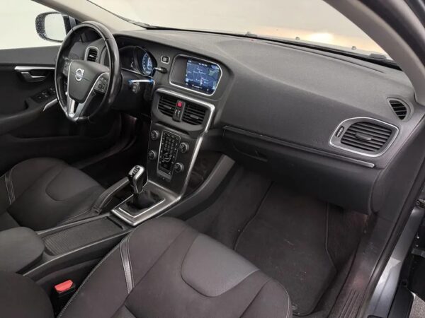 Volvo V40 1.6 T2 Momentum