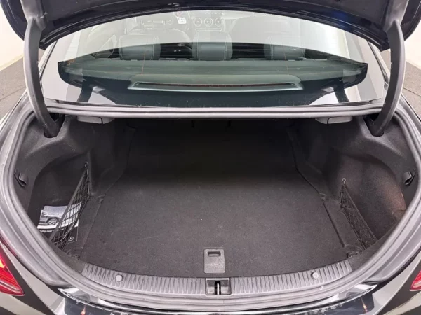 Photo 20 of 25 of WDD2050401R523649 Mercedes-Benz C-Klasse 180 Business Solution AMG