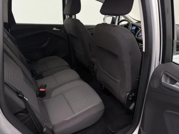 Photo 20 of 25 of WF0VXXGCEVHR85368 Ford C-MAX 1.5 Titanium