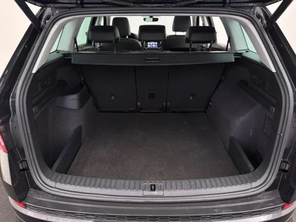 Photo 20 of 27 of TMBJB9NS0M8040020 Skoda Kodiaq 1.5 TSI Aut. Business Edition Pano
