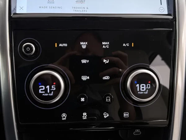 Land Rover Discovery Sport P300e 1.5 R-Dynamic HSE