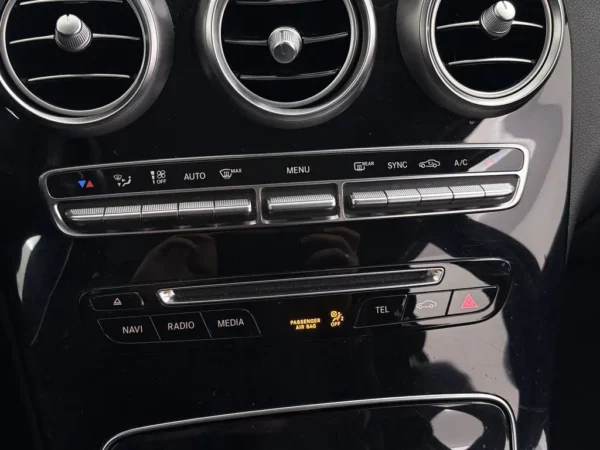 Mercedes-Benz GLC 250 4MATIC Business LED