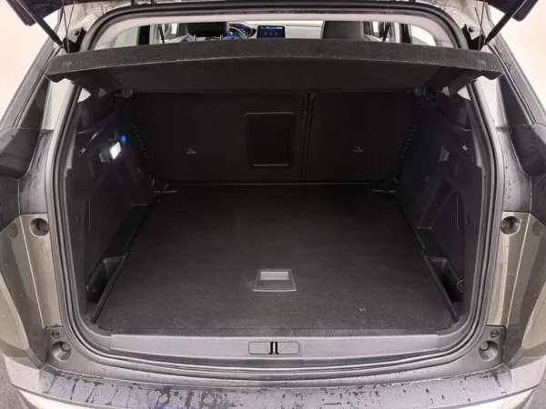 Peugeot 3008 1.2 PureTech Blue Lease Premium Navi